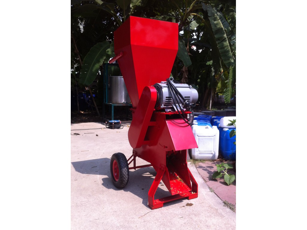 40 แรงม้า เครื่องย่อยกิ่งไม้